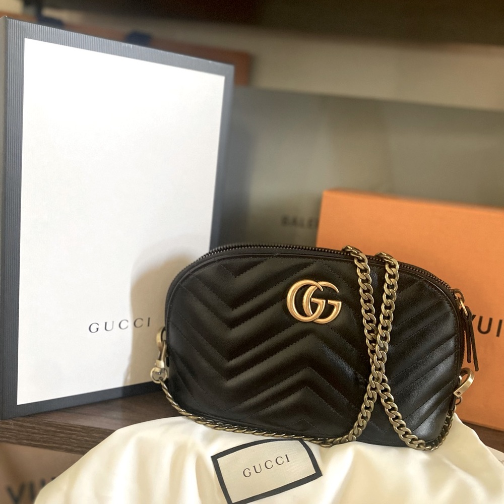 COPY - GUCCI Large GG 2 0 Matelass Leather cosmetics pouch black